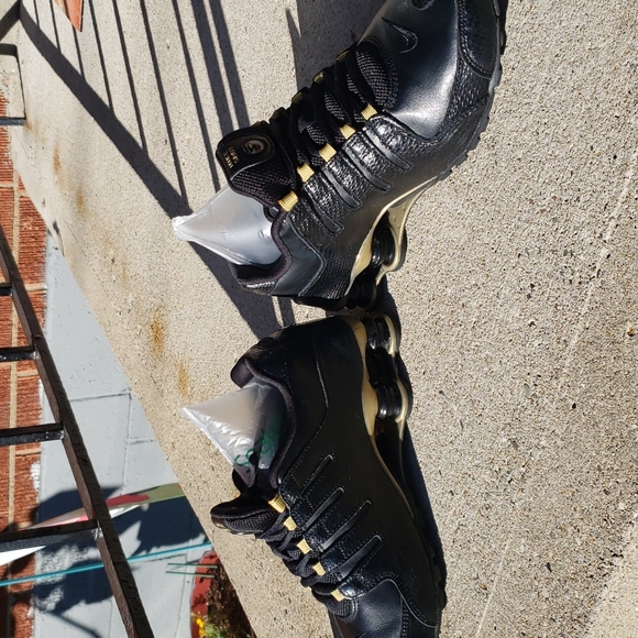 🖤💛 Rare NIKE Shox NZ 8.5 womens black and gold 🖤💛 Pittsburgh - Picture 8 of 10